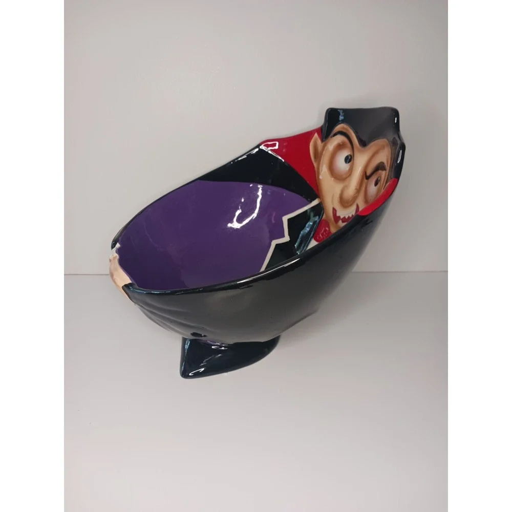 Vampire Halloween Candy Bowl Ceramic Candy Chip Bowl With Box Count Dracula